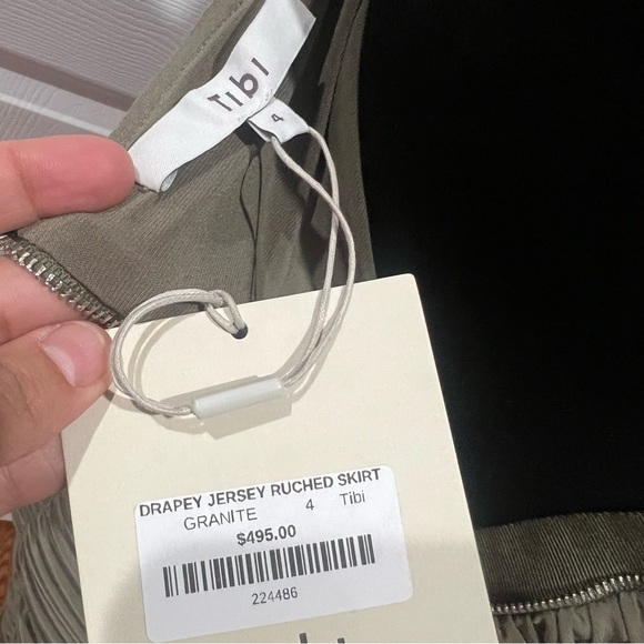 Orig $495 Tibi DRAPEY JERSEY RUCHED SKIRT GRANITE Size 4 - Picture 3 of 11